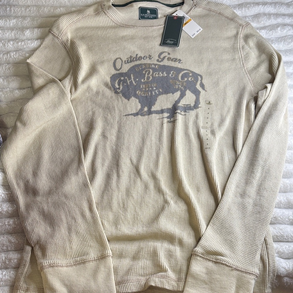 G.H. Bass & Co. Cream and Black Graphic Shirt